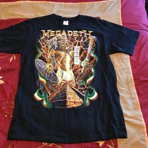 Black heavy metal t-shirt Large - Megadeth